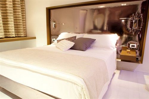 Bed and Breakfast Face To Face House Рим Екстер'єр фото