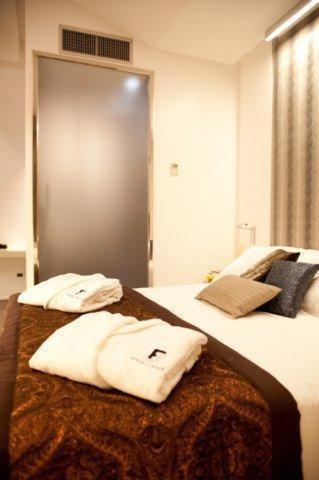 Bed and Breakfast Face To Face House Рим Екстер'єр фото